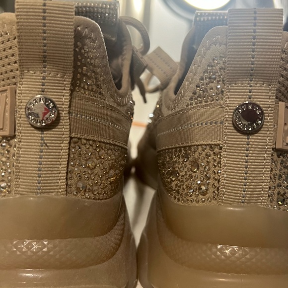 STEVE MADDEN - Picture 4 of 4